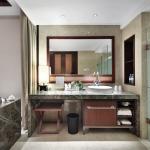 Yulong River Deluxe River view Suite