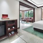 Yufeng Suite
