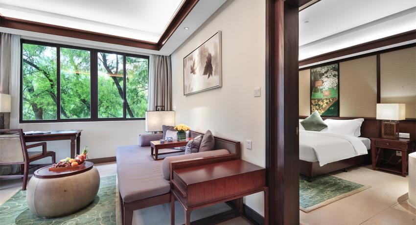 Yulong River View Suite