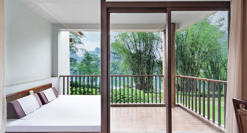 Yulong River View Suite